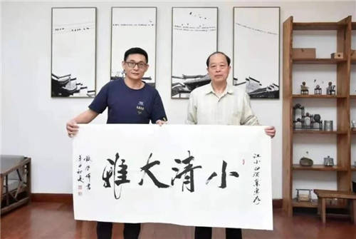 ?就在秋糖前，一批白酒泰斗密集調(diào)研了江小白