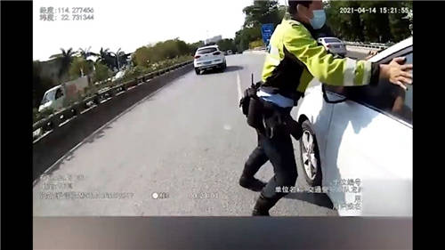10000+全覆蓋！蘇州科達(dá)4G執(zhí)法記錄儀，服務(wù)深圳全市公安交警