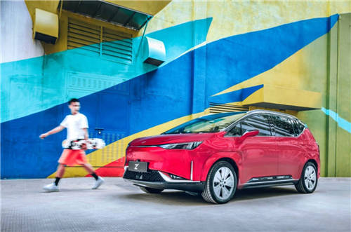 “我們提車啦！”合創(chuàng)Z03正式交付，不負等待