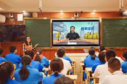 12月2日是第十個“全國交通安全日”，為了呼吁更多人提高交通安全意識，哈啰出行圍繞“守法規(guī)知禮讓、安全文明出行”的主題，與全國20多地交通管理部門開展形式多樣的交通安全宣傳活動。411.jpg
