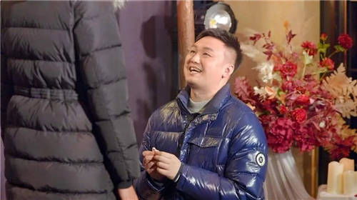 【來(lái)酷品牌代言人張琳】游泳一哥向排球女神求婚成功