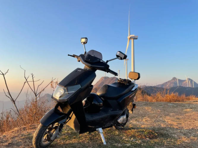 電動(dòng)車只能走平路？歐派電動(dòng)車激情穿越馬丁山越野公路