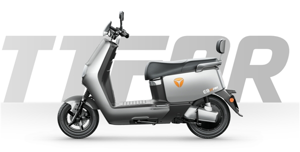 冬季出行，要選一款不“怕冷”的雅迪電動(dòng)車