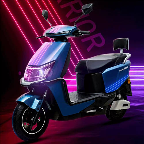 新發(fā)布兩款雅迪電動(dòng)車(chē)，一次充電續(xù)航超過(guò)120公里，可跨城行駛