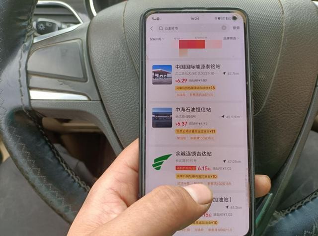 吉林玉米搬運工，用團油省出“金色收獲季”