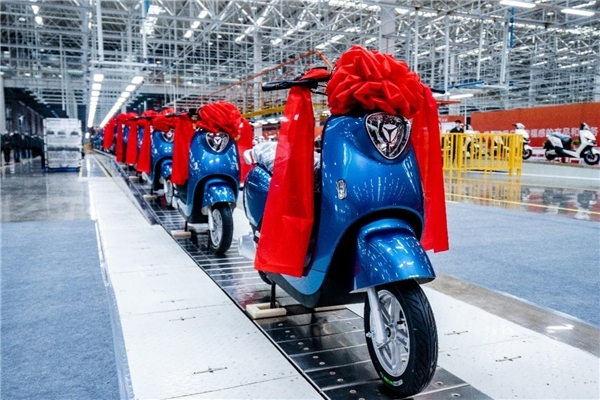 行穩(wěn)致遠(yuǎn)，雅迪電動(dòng)車助力民族智造崛起