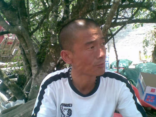 卡車司機(jī)王智芳：因?yàn)闈M幫 從行走高原回歸大道坦途