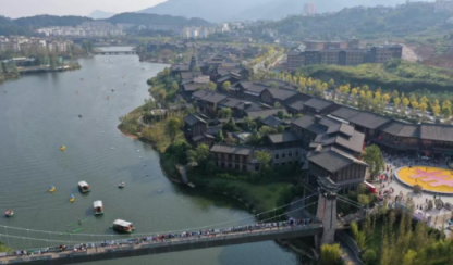 度假到丹寨，體驗(yàn)古香古色的民族風(fēng)情，與丹寨人民共度佳節(jié)