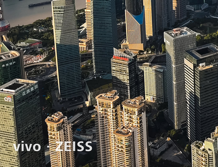 邊緣畫質(zhì)清晰度極佳，且光線效果自然立體.jpg