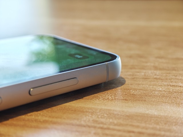 三星Galaxy S23 FE上手 外觀經(jīng)典再次升級