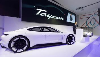 保時捷營業(yè)利潤暴跌91%！面臨中國市場疲軟和電動化轉型緩慢雙重挑戰(zhàn)