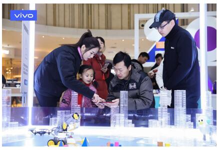vivo全新智慧旗艦店盛大開業(yè)！8大城市震撼登陸