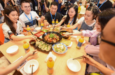 寵員工、做公益……原來你是這樣的蘇寧！