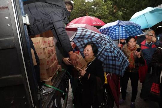 不走尋常路的拼多多，是如何改變中國(guó)農(nóng)業(yè)的？
