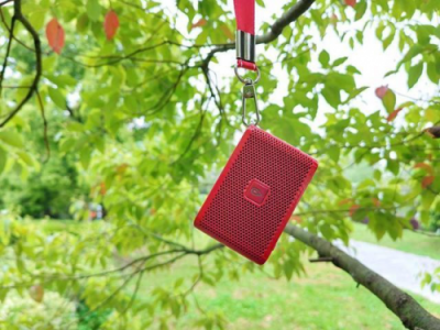BET365 Handheld Listening，智能掌上聽還原經(jīng)典MP4！