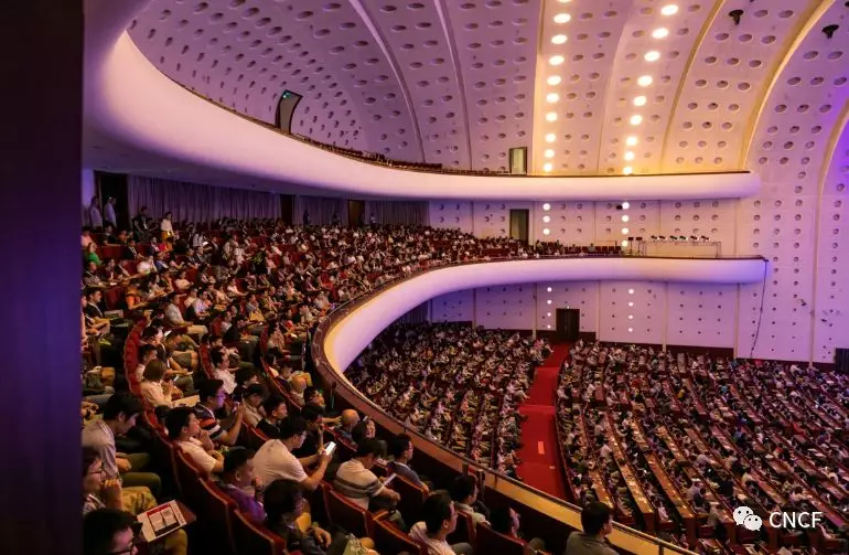 KubeCon + CloudNativeCon + Open Source Summit 2019大會第二天看點不斷!