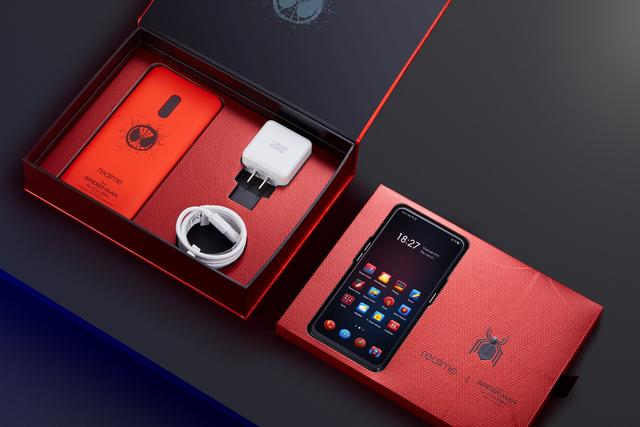 realme 蜘蛛俠電影定制禮盒7月9日正式開售，售價僅為1799元