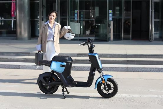 城市通勤車，愛瑪AM1與綠源甲殼蟲選哪個好