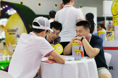 考拉米奇榮獲“2019年度好奶粉”稱號，純羊乳乳粉不容錯過