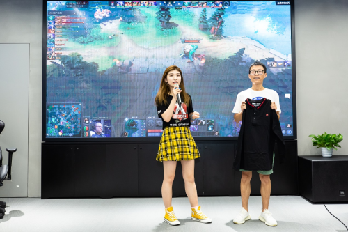 DOTA2 TI9粉絲齊聚，AGON愛攻綻放光彩！