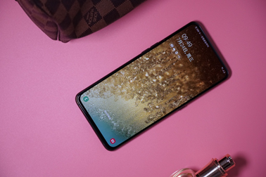 中秋換機如何選？ 三星Galaxy A80值得擁有