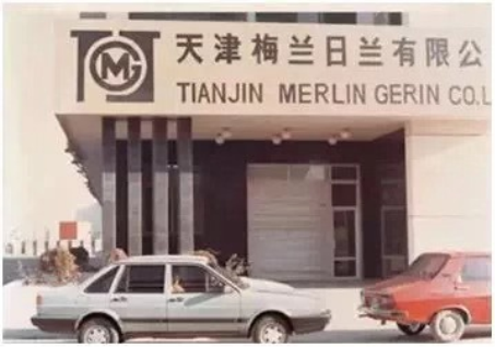 從建設(shè)第一條超高壓輸電線起，施耐德電氣 “在中國(guó)、為中國(guó)”之路