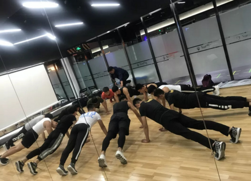 加盟光豬圈健身，金牌店長告訴你如何讓業(yè)績比競品高2倍以上