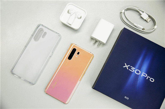 vivo X30 Pro開箱體驗！專業(yè)影像旗艦+高顏值外觀，滿足你眾多期望