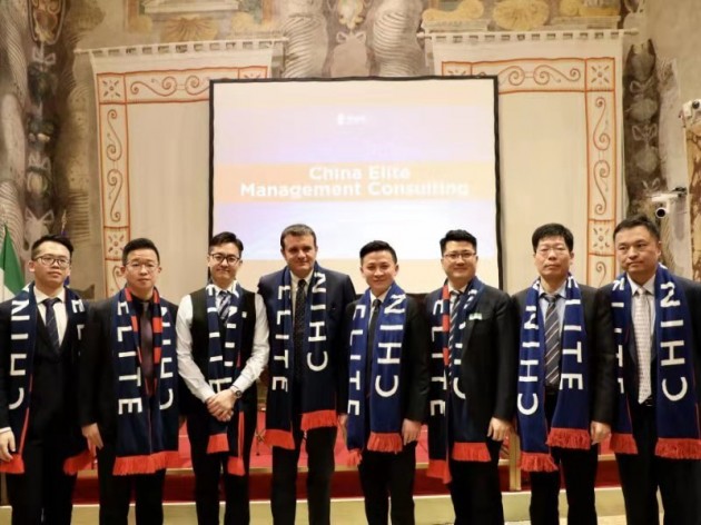 神州英才訪問(wèn)意大利參議院，姜桐獲贈(zèng)意大利國(guó)家隊(duì)10號(hào)球衣