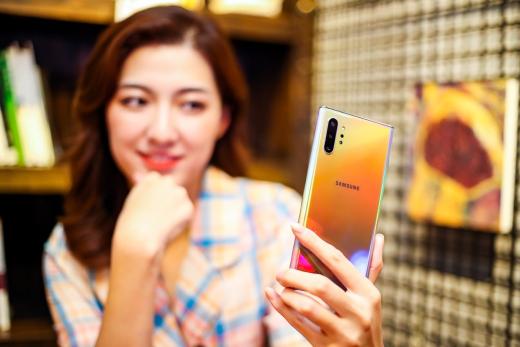 獎(jiǎng)項(xiàng)收割機(jī) 三星Galaxy Note10系列不僅性能強(qiáng)悍獲超多贊譽(yù)