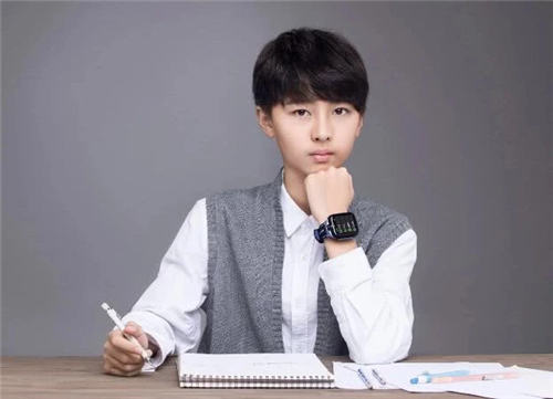 全球首款真智能兒童手表小尋MAX Pro重磅發(fā)布，小天才遇到真對(duì)手了！
