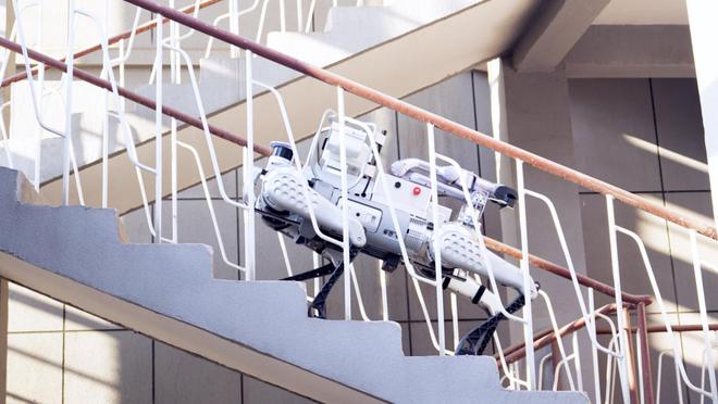 宇樹電力巡檢四足機器人，給智慧電力巡檢帶來更廣闊的發(fā)展空間！