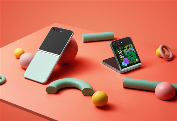 折疊屏手機(jī)為什么只分三星和其他品牌？第五代折疊屏Galaxy Z Fold5和Flip5給出答案