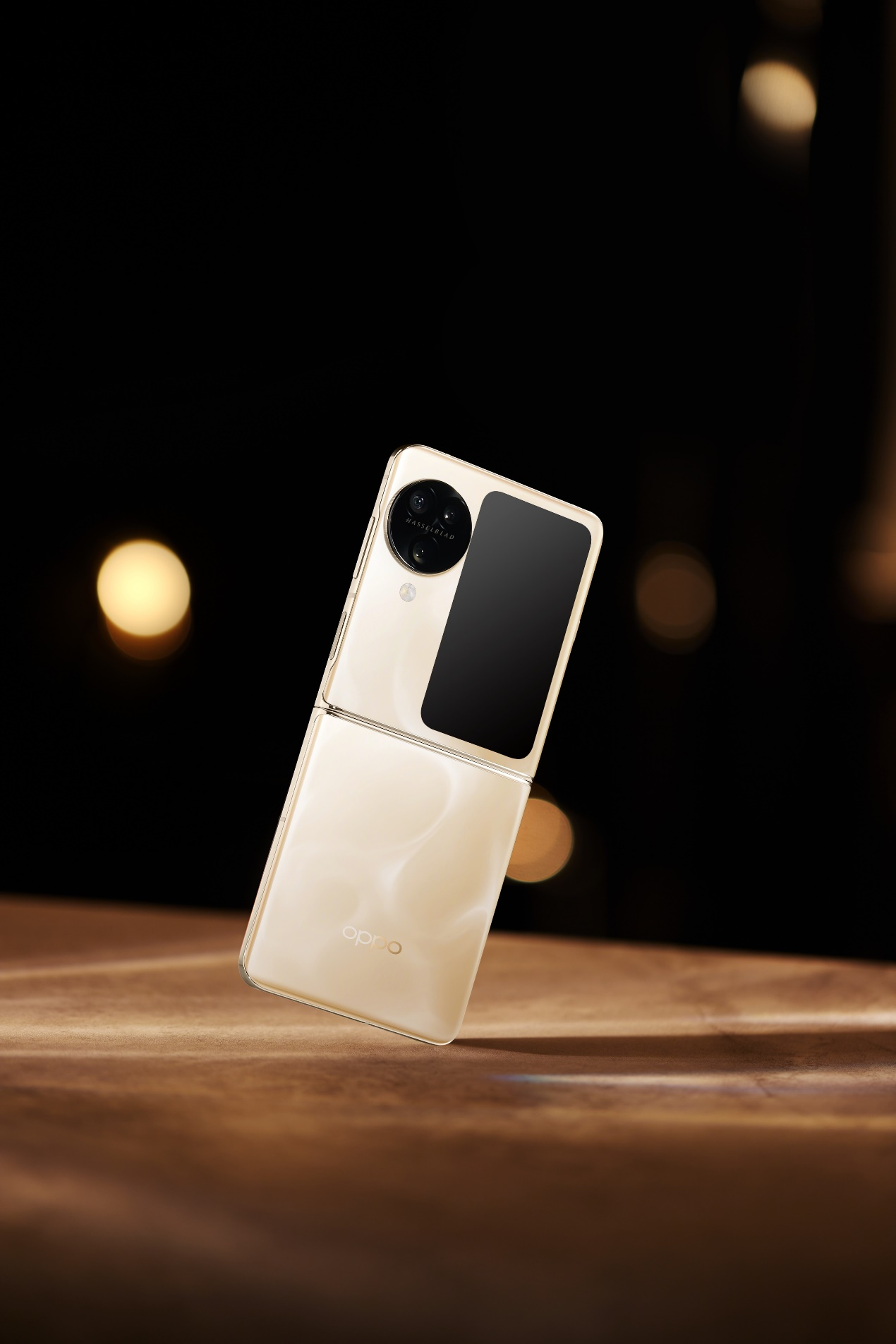 OPPO Find N3 Flip火爆開(kāi)售，功能配置全面增強(qiáng)，妥妥小折疊標(biāo)桿級(jí)體驗(yàn)