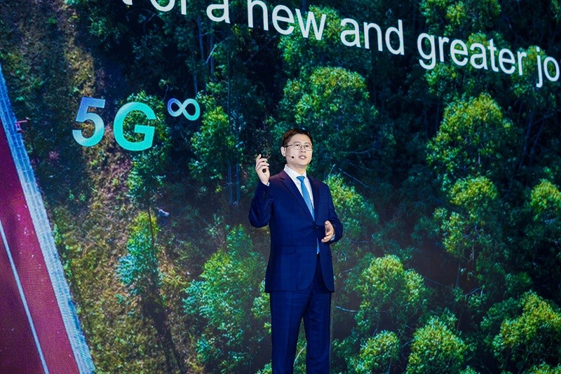 華為李鵬：加速5G商業(yè)正循環(huán)，擁抱更繁榮的5.5G（5G-A）