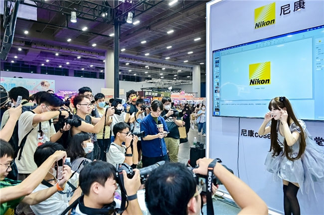 Lexar雷克沙攜手尼康參加COMICUP2024SP，引領(lǐng)高端存儲(chǔ)新潮流