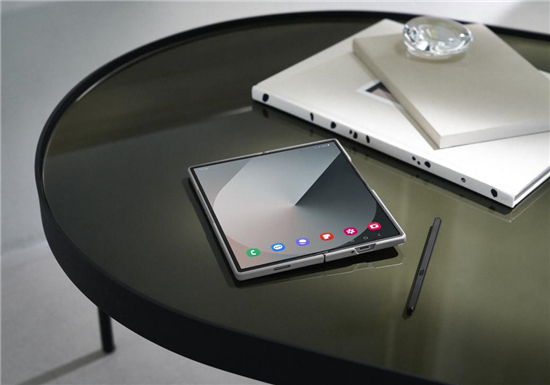 三星Galaxy Z Fold6支持5G-Advanced技術(shù) 助力新5G時代到來