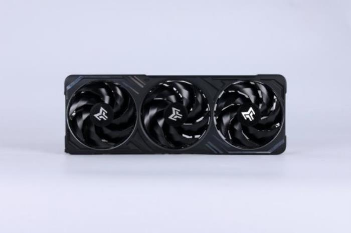 支持DLSS4，影馳 RTX 5080 金屬大師OC評(píng)測(cè)