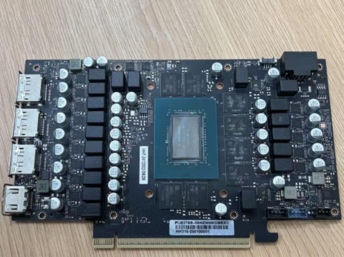 DLSS 4性能沖鋒，耕升 RTX 5080炫光 OC值得擁有