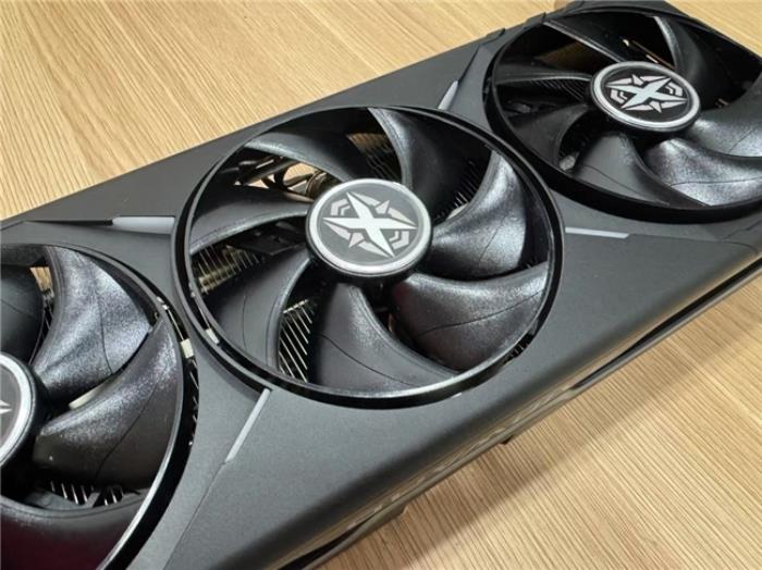 DLSS 4性能沖鋒，耕升 RTX 5080炫光 OC值得擁有