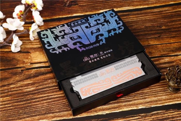 開箱評(píng)測丨雙平臺(tái)兼容，輕松超至8000MT/s，墨云藏境DDR5國風(fēng)內(nèi)存評(píng)測