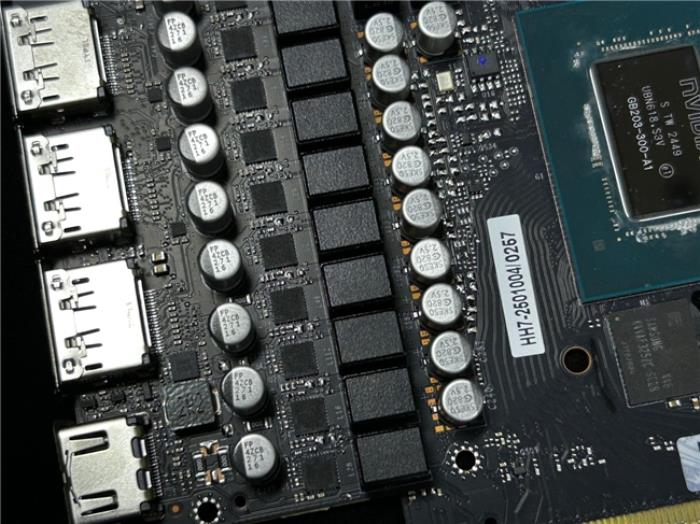 DLSS 4用實力告訴你！耕升 GeForce RTX 5070 Ti 追風(fēng)不再是4K入門選擇