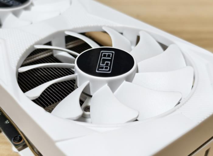 人氣角色擔(dān)任主角，用艾爾莎RTX3060幻雷者12G玩轉(zhuǎn)《如龍8外傳：夏威夷海盜》