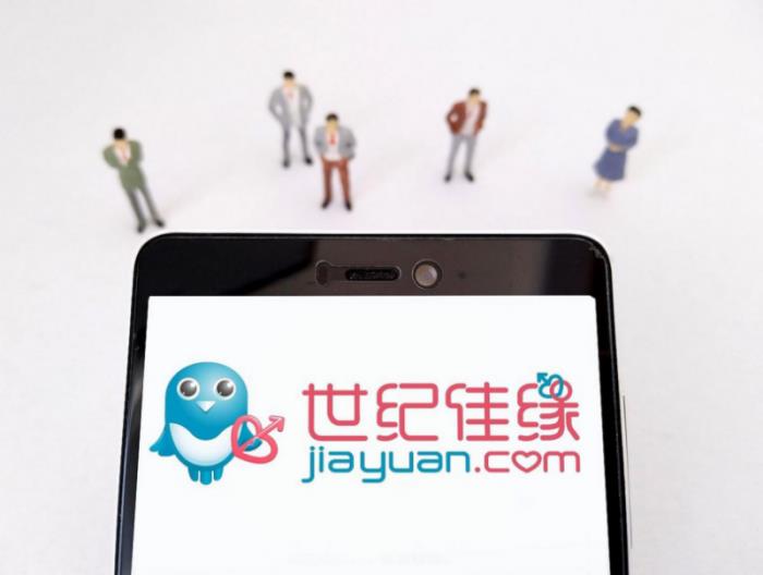百合佳緣打造統(tǒng)一標(biāo)準(zhǔn)的高質(zhì)量婚戀服務(wù)，時刻陪伴用戶左右