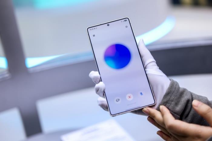 語聊視界上線 三星Galaxy S25系列讓Bixby“看見”你的世界