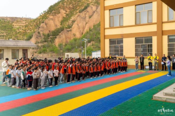 德國卡赫助力“天堂電影院公益共建計劃”，為鄉(xiāng)村孩子點亮光影夢想