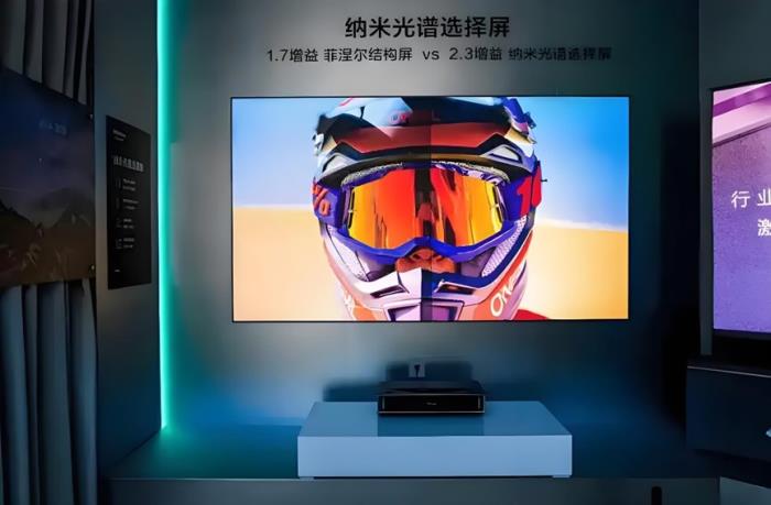 海信激光電視探索X1系列三大核心體驗(yàn)對(duì)標(biāo)IMAX電影院，520共同見(jiàn)證