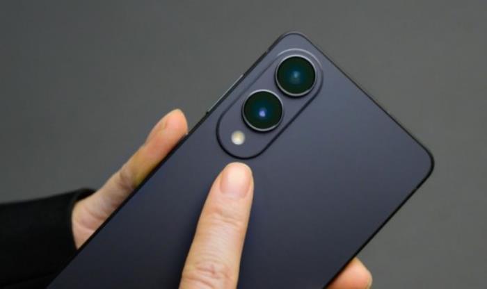 從減法到加法：三星Galaxy S25 Edge如何用輕薄承載品質基因