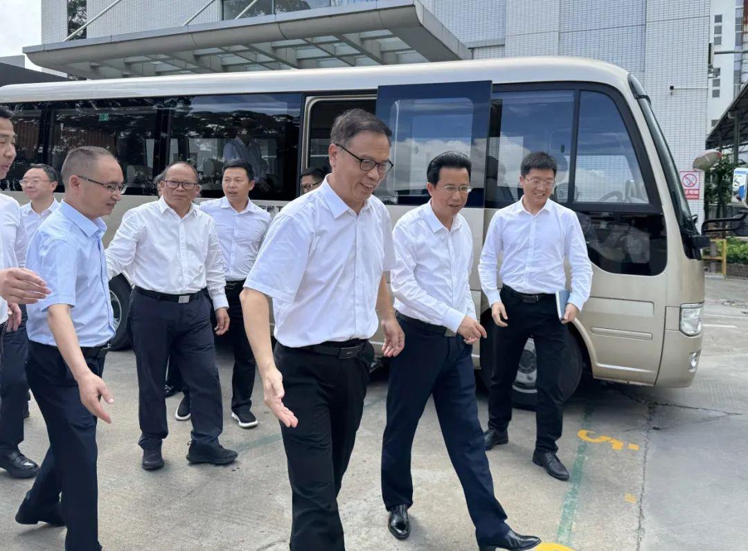 六盤水市委書記張定超一行蒞臨熱立方考察交流