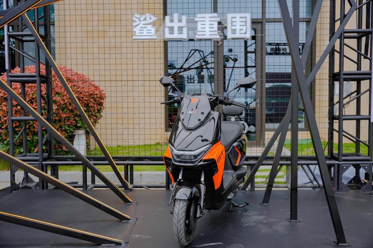 蘇超賽場上“騎”開得勝，全民見證雅迪冠能S系列現(xiàn)象級熱銷